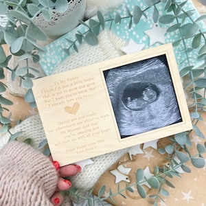 DADDY To Be on Father's Day 2024 I'm Just A Little Bump Magnet Scan Frame Decor, Ultrasound Scan Gift, Pregnancy Announcement Gift from Bump image 1