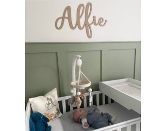 Letrero de madera personalizado con nombre - Decoración de pared a medida - Letrero con nombre para bebé para la habitación infantil - Decoración del hogar - Letrero con nombre para dormitorio infantil - VARIOS TAMAÑOS