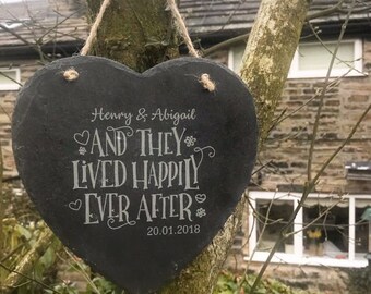 Happily Ever After Slate Heart - Wedding Decoration - Wedding Gift Bride & Groom - Wedding Venue Decor - Rustic Barn Wedding - Wedding Sign