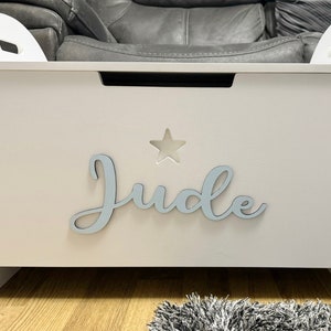 Letrero con nombre de caja de juguetes de madera, varios tamaños, arte de pared con nombre, nombre de madera, guardería, bebé, nombre de caja de juguetes, decoración de dormitorio infantil, decoración del hogar