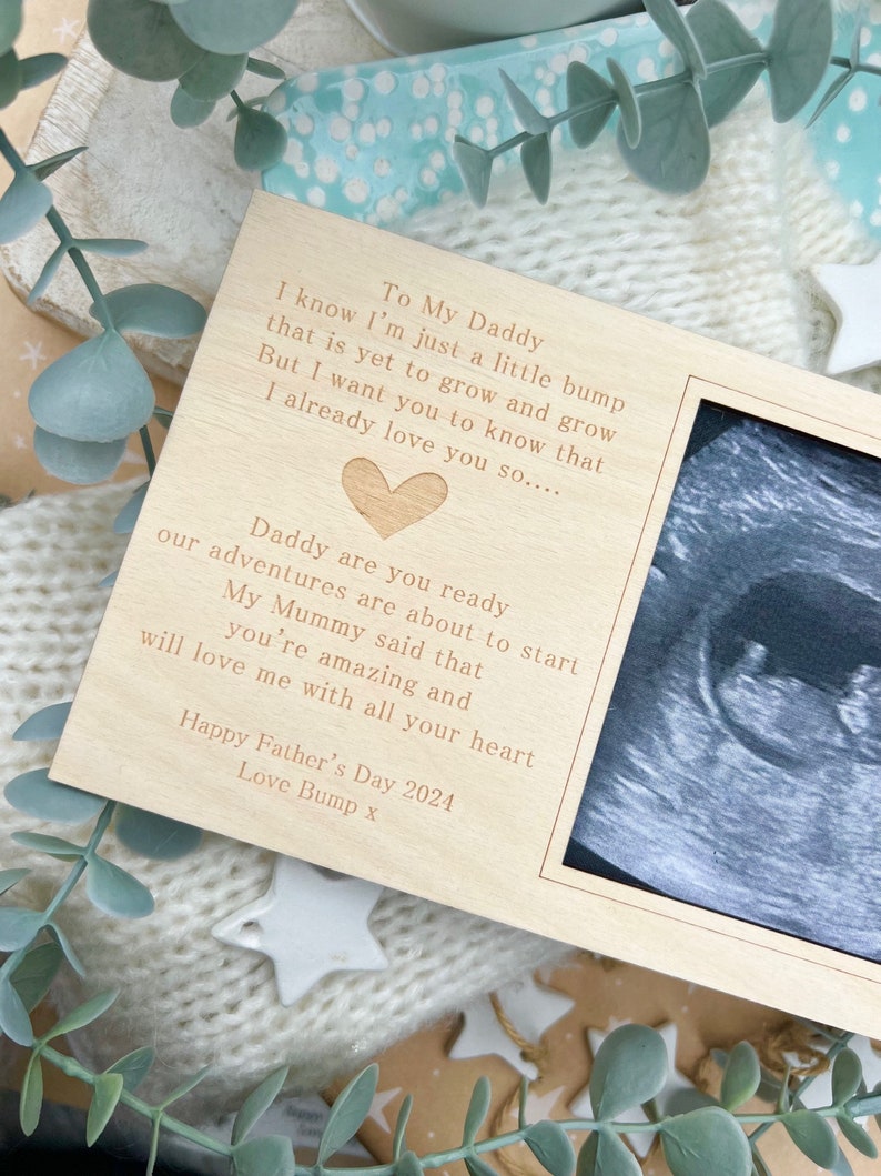 DADDY To Be on Father's Day 2024 I'm Just A Little Bump Magnet Scan Frame Decor, Ultrasound Scan Gift, Pregnancy Announcement Gift from Bump image 2