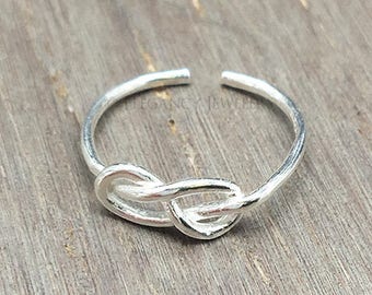 Adjustable .925 Sterling Silver Infinity Knot Toe Ring, Love Knot, Ring, Valentines Day, Midi Ring, Jewelry (E027)