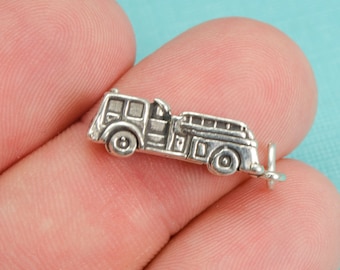Charm de pulsera de camión de bomberos en plata de ley 925 3D, diseño de bombero (C189)