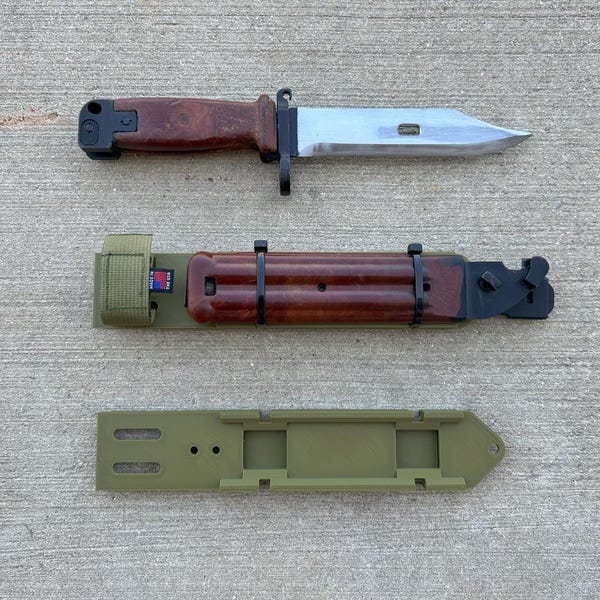 AK Bayonet Type 2 MOLLE Adapter *NO Bayonet