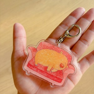 Couch Potato Wombat / Porte-clés mignon en acrylique transparent