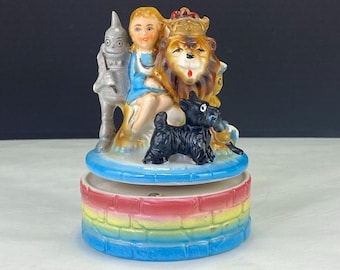 Vintage Wizard of Oz Ceramic Music Box Marked Fuji Japan