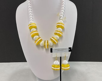 Vintage 90s Necklace & Earrings Set Yellow/White Disc Beads NOS