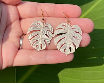 Monstera Leaf Earrings - Plant Earrings - Monstera Earrings - Garden Earrings - Plant Mom - Gold Plant earrings - Statement earrings