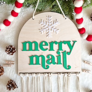 Merry Mail - Merry Mail Card holder - Christmas Card Holder - Christmas Greetings Card Holder - Card Hanger - Door Hanger