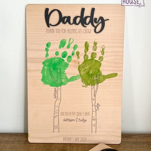 DIY Handprint Sign for Father&#39;s Day - Personalized Handprint Sign for Dad - Father&#39;s Day Gifts - Handprint Sign - Grandpa - Papa - Custom