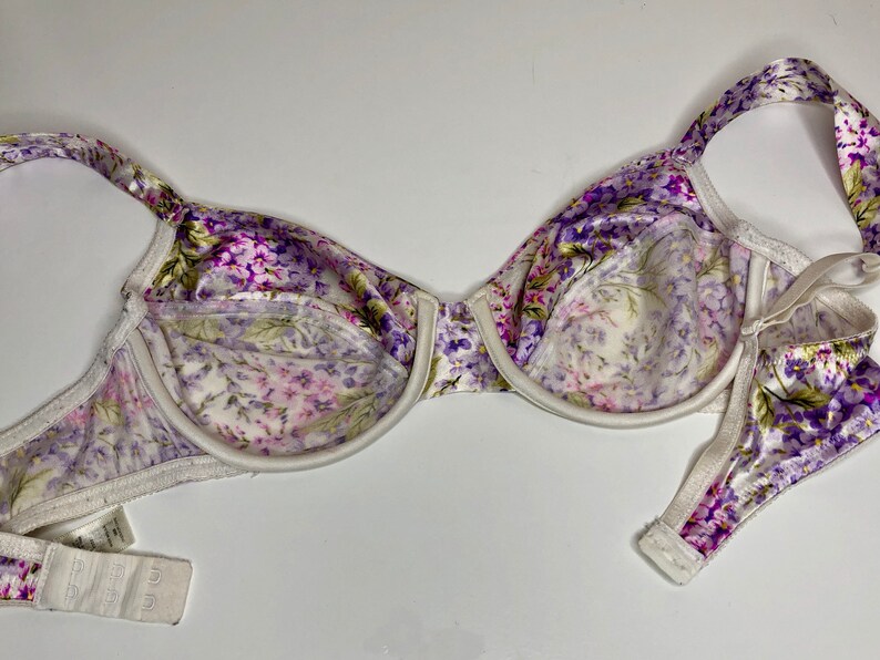 Vintage Victorias Secret Second Skin Satin Bra 36b Underwire Feminine Full Coverage Pink Purple White Floral Print Multi 34c Bras Clothing Kallhallrestaurang Se Vintage Victorias Secret Second Skin Satin Bra 36b Underwire Feminine Full Coverage Pink Purple White Floral Print Multi 34c Bras Clothing Kallhallrestaurang Se