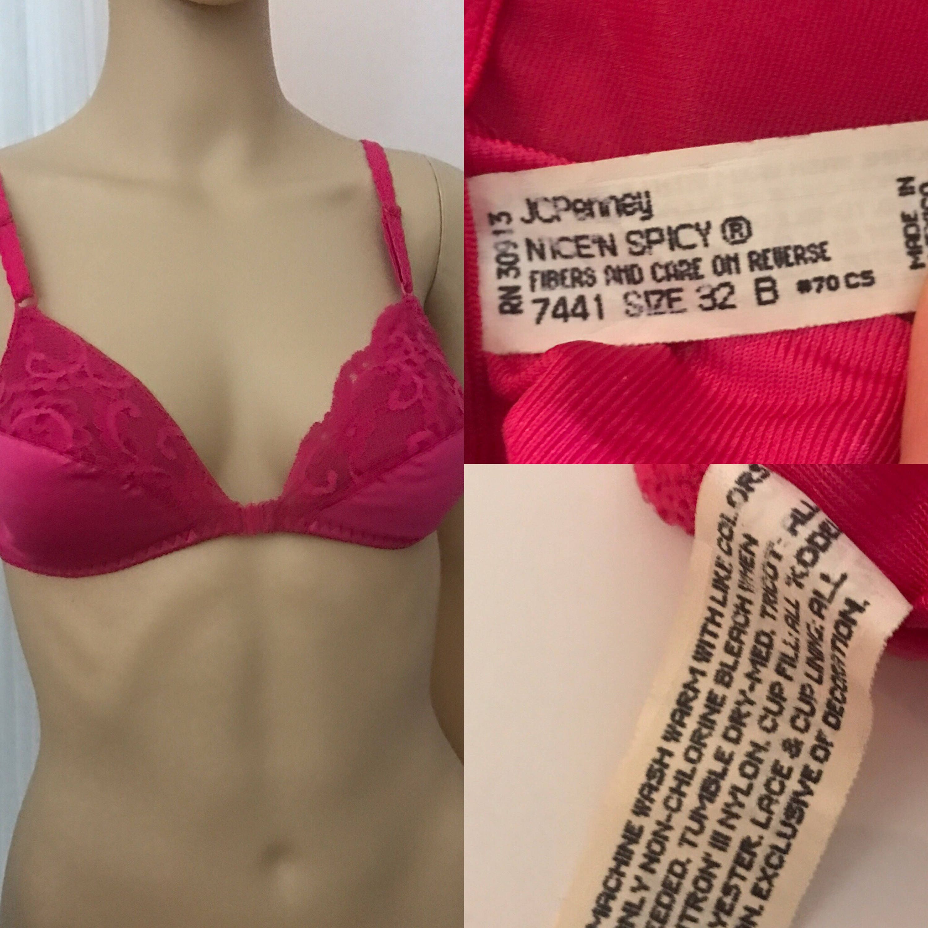 Vintage JCPenney Nice'N Spicy Antron III Nylon Soft Cup Lace Bra