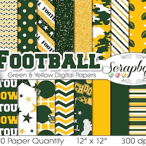Può includere: Una collezione di 20 carte digitali per scrapbook in verde e giallo, con motivi a tema football. I disegni includono palloni, caschi, strisce e pois. Ogni carta misura 30,48 cm x 30,48 cm.