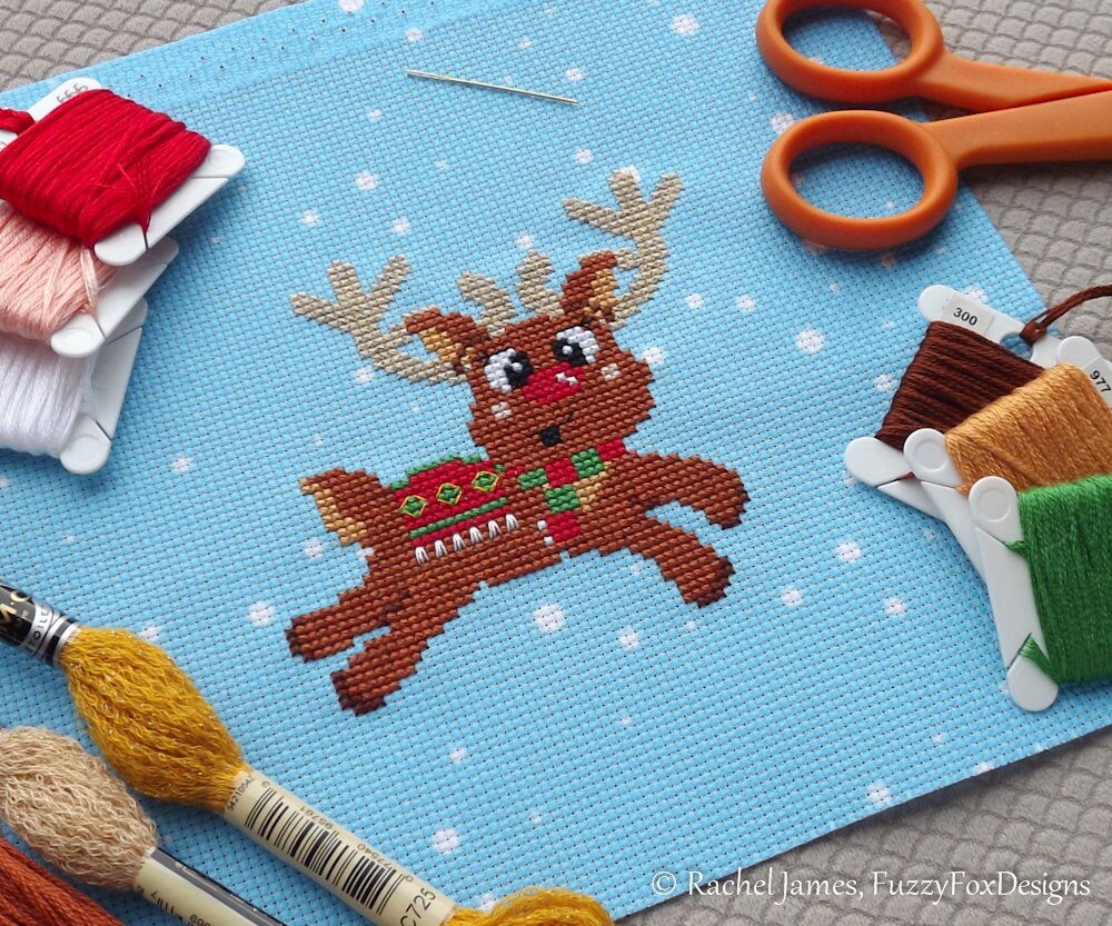Cute Christmas Reindeer Cross Stitch Pattern PDF | Cute Female Reindeer ...