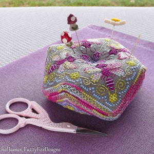 Summer Bug Tile Biscornu Pattern PDF | Insect Counted Cross Stitch Pincushion