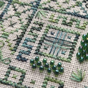 Green Biscornu Cross Stitch Pattern PDF Chart for Colour Variations, Coloris, ThreadworX, or Hand-Dyed Floss image 2