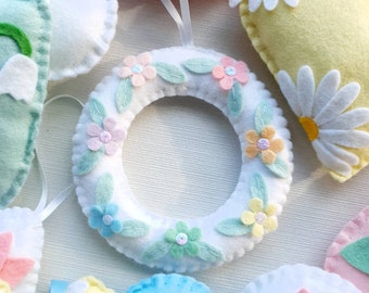 Mini floral wreath with pastel rainbow flowers