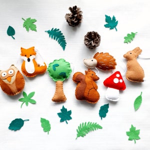 Woodland animal garland. Forest creatures bunting. Fox, hedgehog, bunny rabbit decor, nursery garland. Toadstool, squirrel, owl image 1