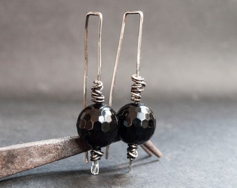 Oxidierte Sterling Silber Schwarzer Onyx Ohrringe: Rustikaler Wickelschmuck