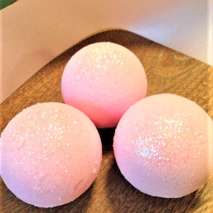 Pink Sugar Bath Bomb/Bath Fizzies/natural/glitter bath bomb