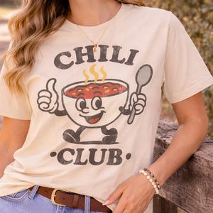 Comfort Colors Chili Club-shirt: Comfort Colors Foodie-T-shirt, Retro Soup Bowl-shirt, Funny Food Lover-T-shirt, Leuk Diner-T-shirt afbeelding 1