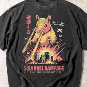 Vintage Squirrel Rampage Graphic Tee: Retro Horror Movie Shirt Christmas Gift