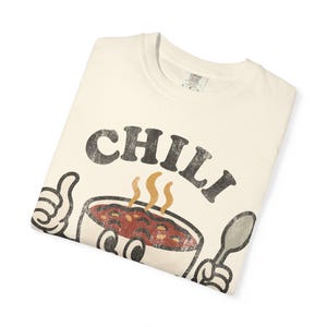 Comfort Colors Chili Club-shirt: Comfort Colors Foodie-T-shirt, Retro Soup Bowl-shirt, Funny Food Lover-T-shirt, Leuk Diner-T-shirt Ivory