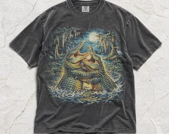 Alligator Shirt Comfort Colors® Vintage Swamp Animal Tee, Funny Gator Lover Gift for Men Women Southern Outfit