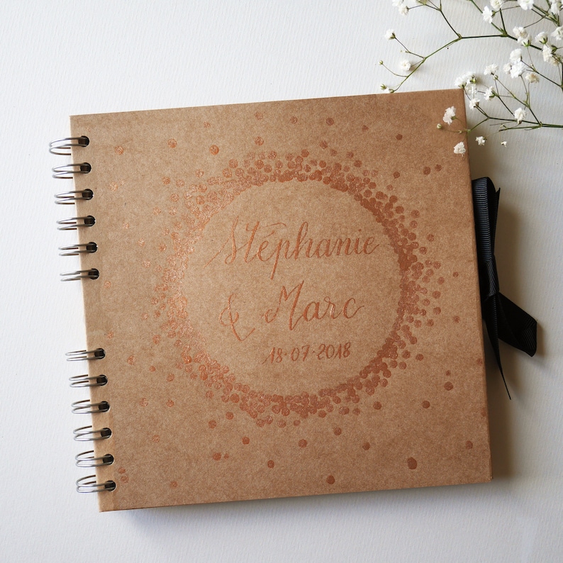 Guest book personalized Rustic and original wedding Guestbook kraft personalised calligraphy names and polka dot wreath