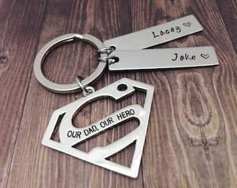 Superman keychain hero gifts for dad - Personalized keyring "our dad our hero" - Father's day gifts Superman keychain - Custom daddy keyring