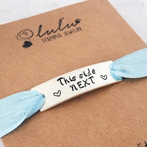 Breastfeeding Reminder Bracelet - Mummy Nursing Jewelry - New Mommy Gift - Breastfeeding Nursing Elastic Bracelet Jewellery - This Side Next
