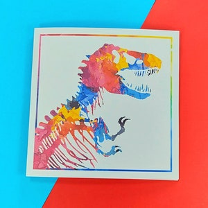 Tarjeta de felicitación inspirada en Jurassic World, Cumpleaños Navidad, Trex arcoíris, Tarjetas coloridas para niños, Diversión feliz, Orgullo lgbtq, Acuarela esqueleto