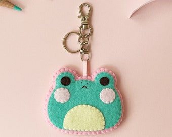 Felt Frog Keychain (Lobster Clasp & Ring) | wool-blend felt| cute felt animal charm, accessory | weight: 10 g