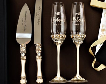 Elegante Hochzeits-Champagnergläser für Braut und Bräutigam, Kuchenausstecher-Set, personalisiertes Hochzeitsgeschenk, Toastgläser, Geschenk zum 20. Jahrestag