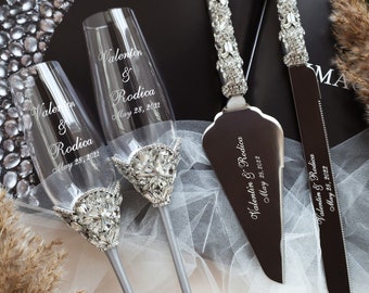 Wedding glasses and Cake Server Cutting knife , silver glasses for Bride and groom , set of 4