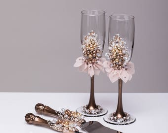 Wedding Glasses And Cake Server Set Pearl Champagne Flutes Etsy