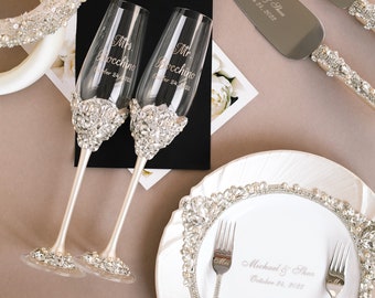 Engraved champagne flutes ans cake cutter set plate and forks chamapgne Wedding toasting glasses cake set Plate forks Wedding  Set of 7