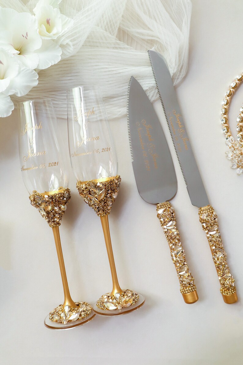 Personalized Wedding Flutes and Cake Cutting Set Engrave Etsy