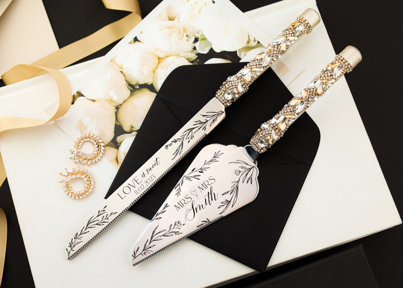 Personalized Wedding shower gift for bride Cake Server Set Wedding Cake Knife Cutting Set Wedding anniversary Cake Server cake knife set image 1