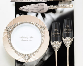 Gold Wedding Toasting Glasses for Bride and Groom, 35th
