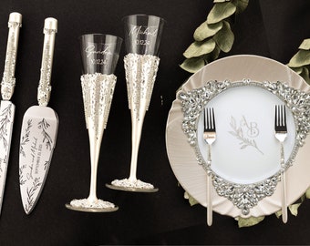 Wedding gifts for bride champagne flutes cake cutter set engraved Wedding glasses for bride and groom Bridal shower gifts 50th anniversary