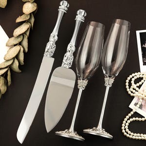 wedding Champagne flutes and cake server set, Wedding anniversary gift,  Cake cutting set flutes Cake server and knife flutes