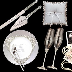 Wedding personalized glasses for bride and groom Bridal shower gifts for couple Engreaved champagne flutes silver cake cutter server custom