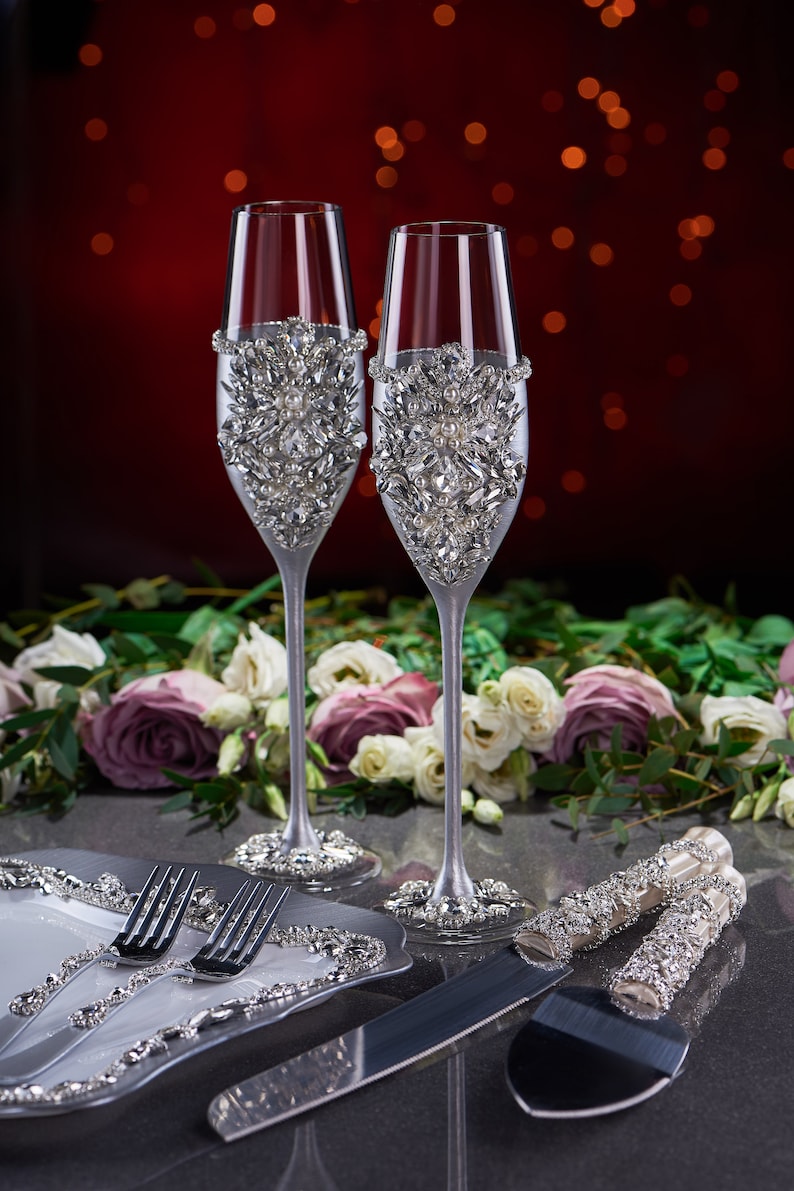 Fast shipping 4-7 days Wedding glasses and cake server set Plate and forks Pillow for rings Silver Blush White Champagne Wedding set of 8