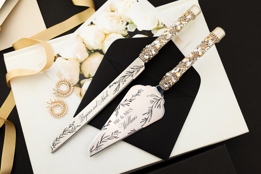 Personalized Wedding Gifts Engraved Cake Cutting Set Gold Etsy