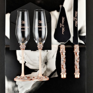 set di flute da champagne e paletta per torta nuziale, regalo per l&#39;anniversario di matrimonio, set da taglio torta con flute, paletta per torta e flute con coltello, set di 4
