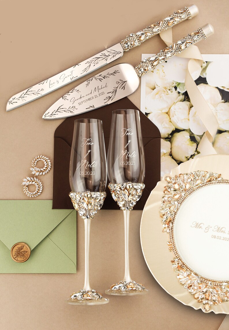 Personalized gifts Wedding glasses for Bride and Groom Cake Server Set Wedding plate forks Gold 50th Anniversary champagne flutes engraved Ivory & Gold