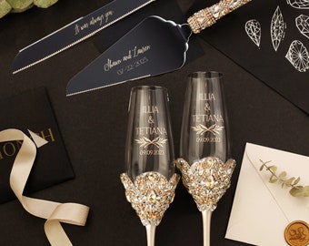 Weddingcouple gifts Champagne flutes for bride and groom cake server set Wedding 50th anniversary gifts Cake cutting set bridal shower gifts