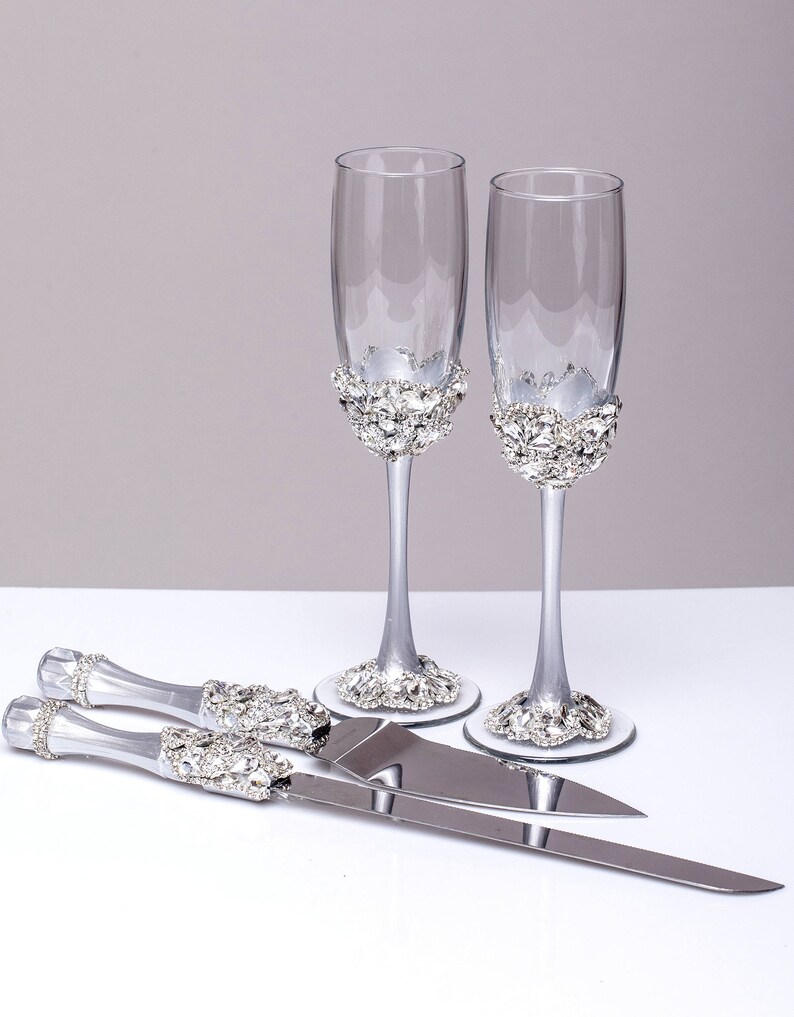 Wedding glasses and Cake Server Set Toasting flute Wedding