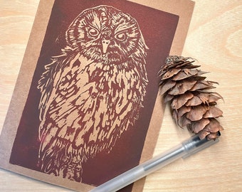 Cartão de coruja com impressão em linogravura - Cartões de felicitações Pássaros - Cartão com impressão em linogravura artesanal de uma coruja - Cartão em branco - Impressão em bloco - Impressão em linóleo - 5x7